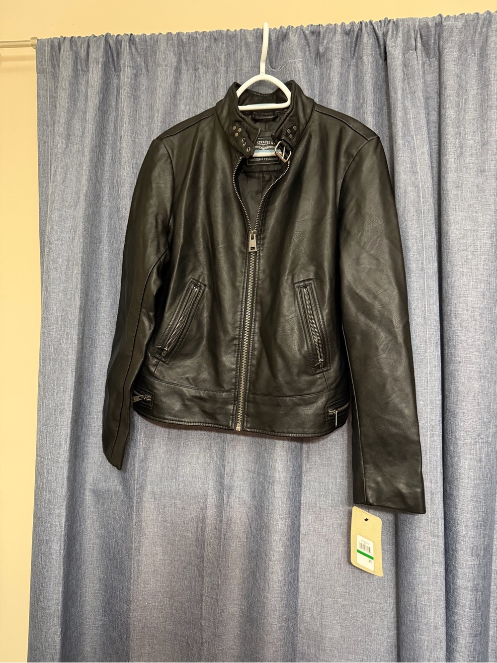 Levi Strauss & Co Black Jacket L NWT